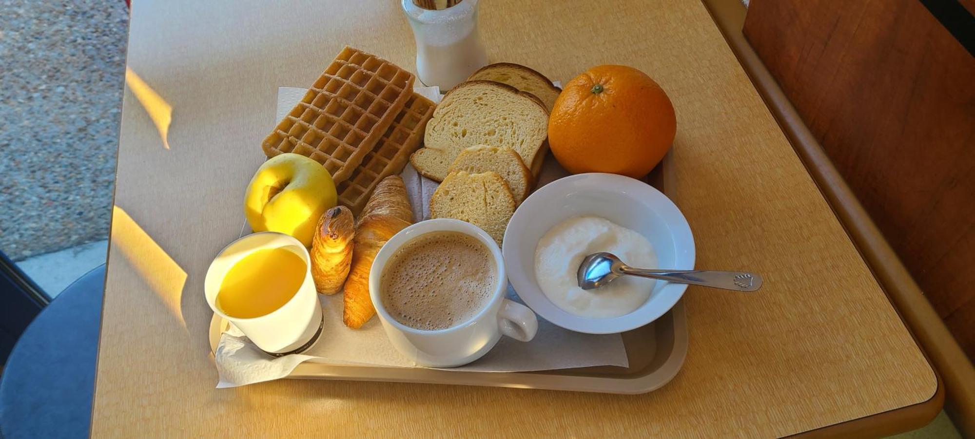 Ibis Budget Meung Sur Loire מראה חיצוני תמונה