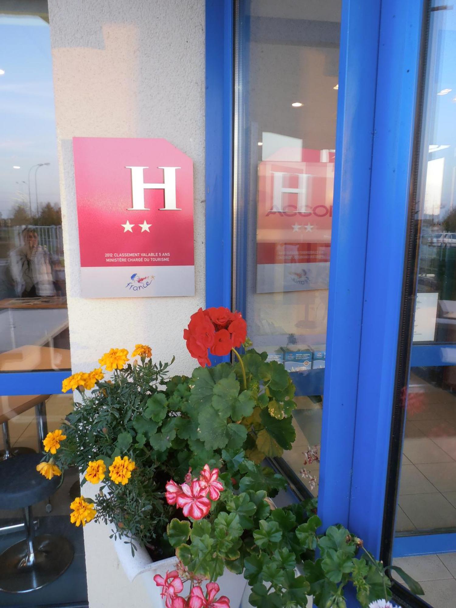 Ibis Budget Meung Sur Loire מראה חיצוני תמונה